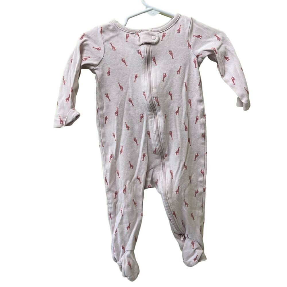 Carter's Light Pink Giraffe Sleeper